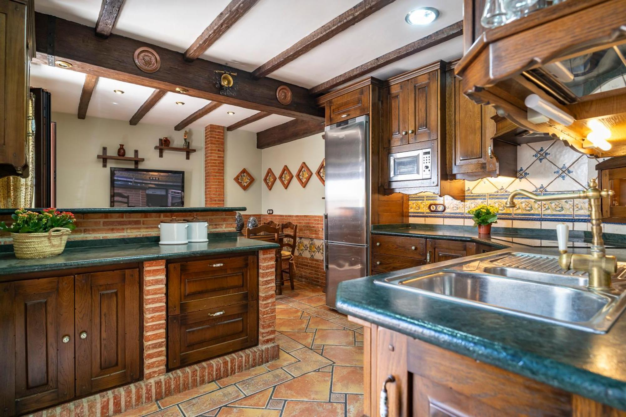 Casa Con Patio Y Terraza En Barrio Historico De La Villa, Junto Al Adarve Priego De Cordoba Ngoại thất bức ảnh
